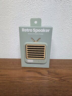 Electronics GEMS Novelty Wireless Retro Speaker - Vintage Television Design New